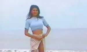 Những kẻ sắp xếp một đồng cho hai gái và đầy lừa đẹp với. Hai bạn bè mời trẻ đẹp để thăm họ và tổ chức nóng tình dục với họ. Các cô gái ' tàn nứt tại vỉa khi những kẻ đấm chúng khó khăn. Khi họ mở rộng với bàn tay của họ, những người bạn đưa các cô gái thành ung thư và bắt đầu chết tiệt họ cứng trong sex nhật ko che tình dục. Các cô dâu rên rỉ lớn tiếng và quằn quại trong niềm vui, và sau đó kết thúc dữ dội. Những đồng tình trong hậu môn, và đang sẵn sàng để làm điều đó suốt cả ngày. Các hậu môn của hai bạn gái là một thành công và những kẻ đồng thời đổ vào đồ 'và sau đó quay làm thế nào tinh trùng chảy trong một nước từ những cô gái rách con lừa. Mới khó khăn tay video theo hậu môn của hai cô gái.