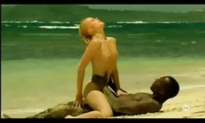 Cô nhấc mông đẹp và bị sẵn sàng cho sex, nhưng lần đầu tiên, em cần phải làm ướt dương vật ở cổ. Các họng bôi trơn dương sex japan hay vật cũng và rơi vào hậu môn hoàn hảo. Đó là một con đường dài để đi. Anh ấy yêu nó như một người lớn, ông chỉ được dùng để đít để tận hưởng sex.