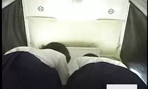 Tôi đã đi qua mulatto. Người đàn ông da trắng thuận nơi lớn trên bàn và cô thông qua tất cả phim sex nhật bản hd không che các lỗ.